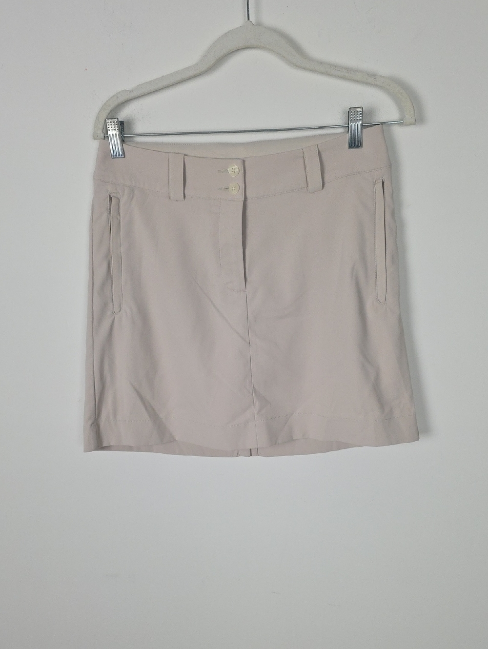Nike Golf Beige Skort/Skirt Size 4